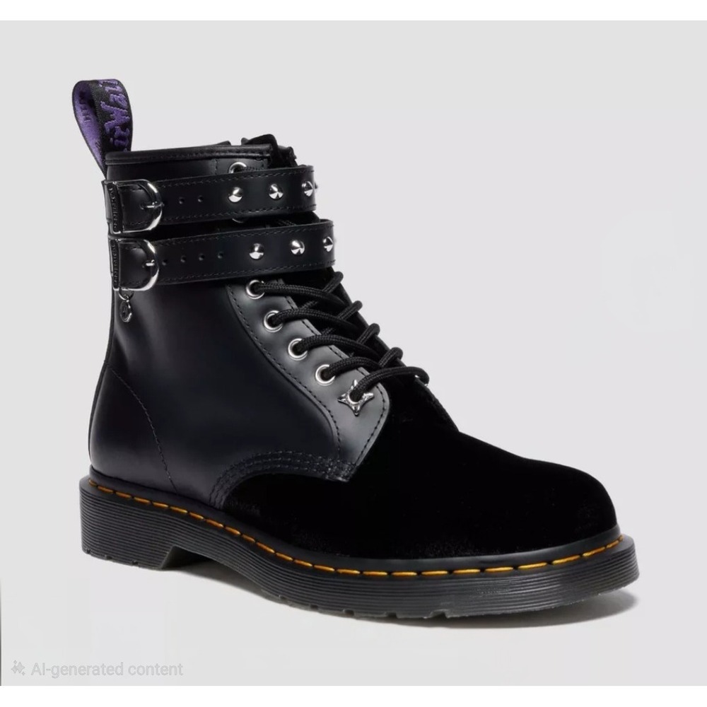 Dr. Martens 1460 Wednesday Boots Women‎ 8 Black Velvet Leather Studded Goth Alt - Picture 3 of 14